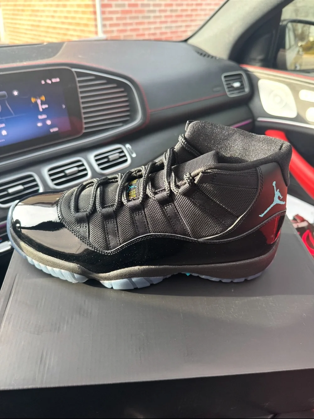 Jordan Men's Retro High-Top Sneakers - Black with Ice Sole